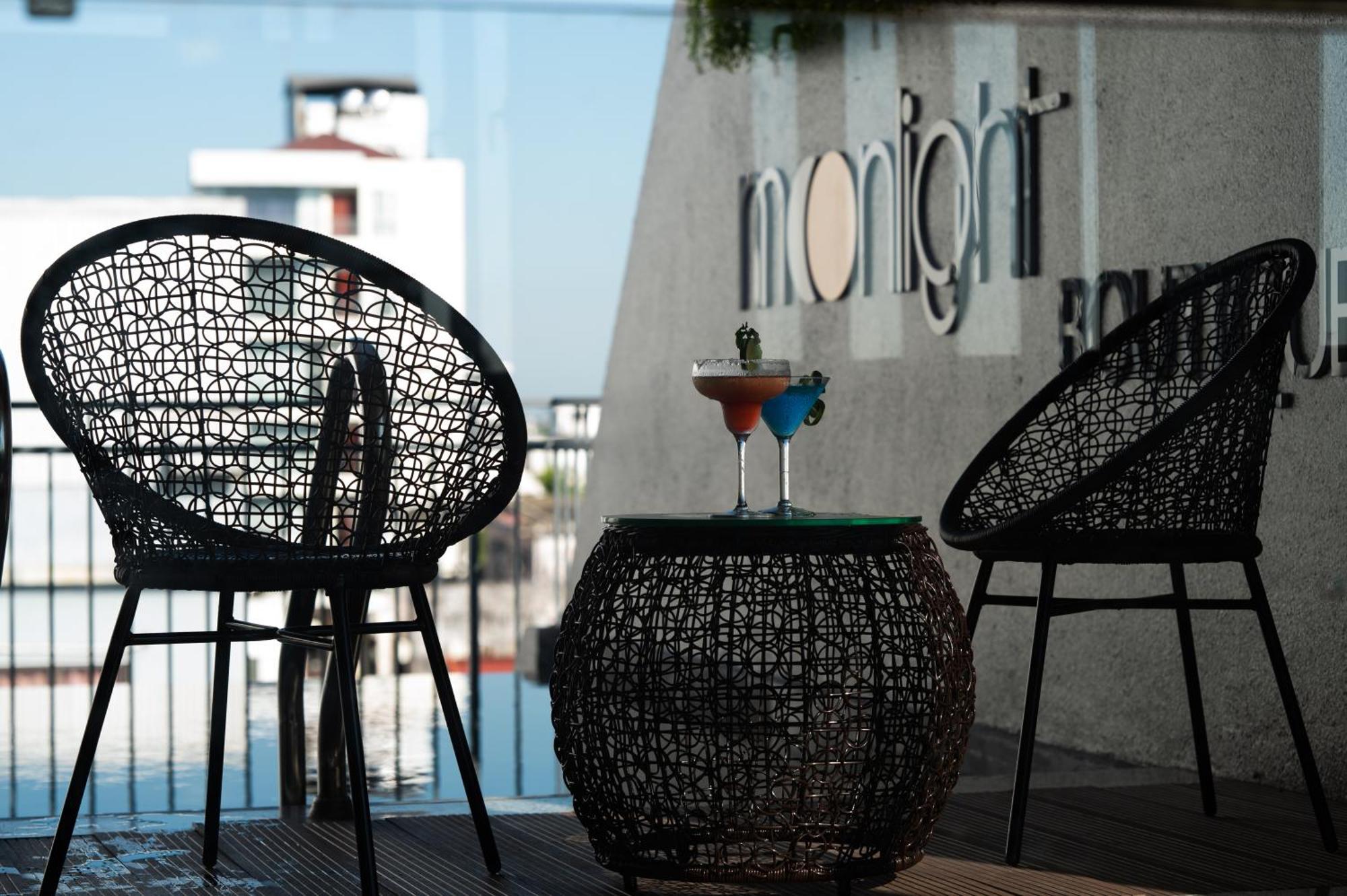 Moonlight Boutique Hotel Hue Exterior photo