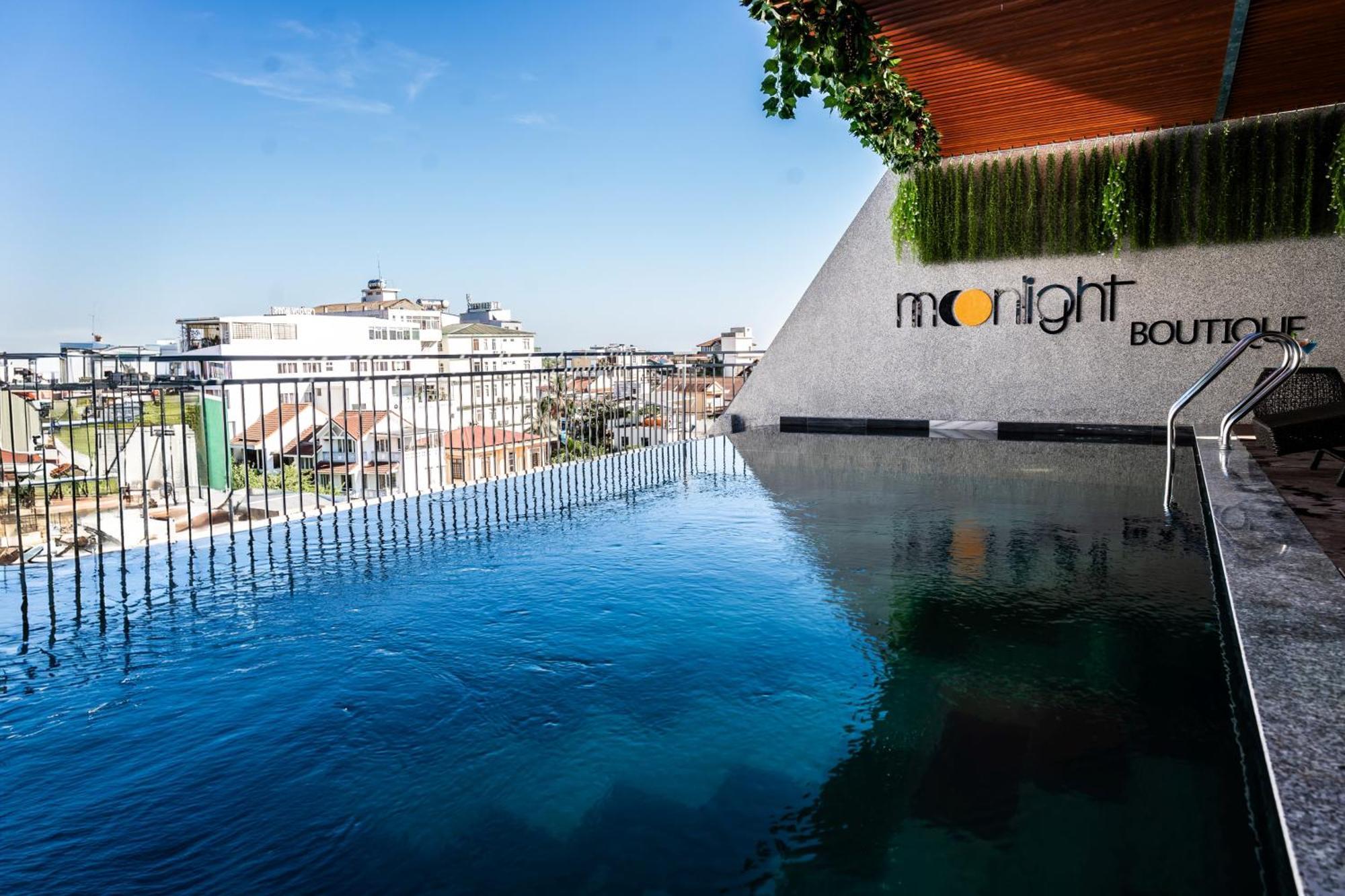 Moonlight Boutique Hotel Hue Exterior photo