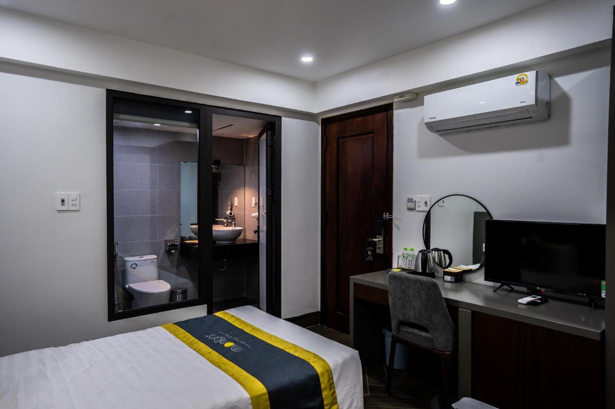 Moonlight Boutique Hotel Hue Exterior photo