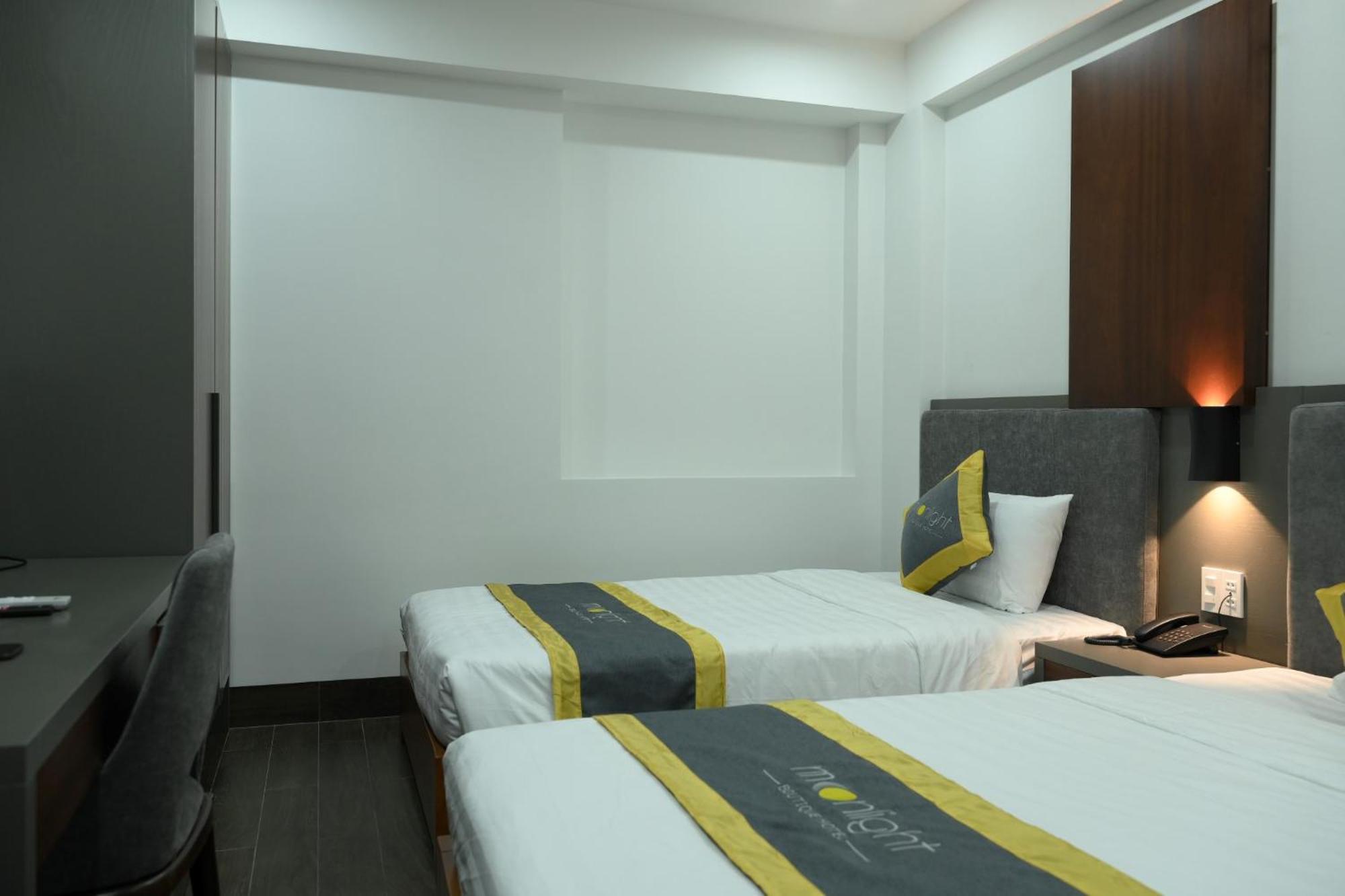 Moonlight Boutique Hotel Hue Exterior photo