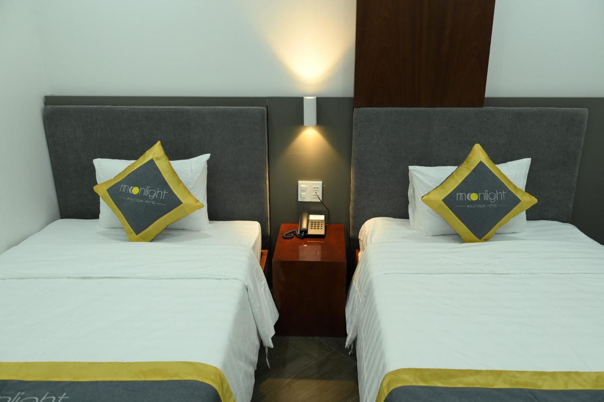 Moonlight Boutique Hotel Hue Exterior photo