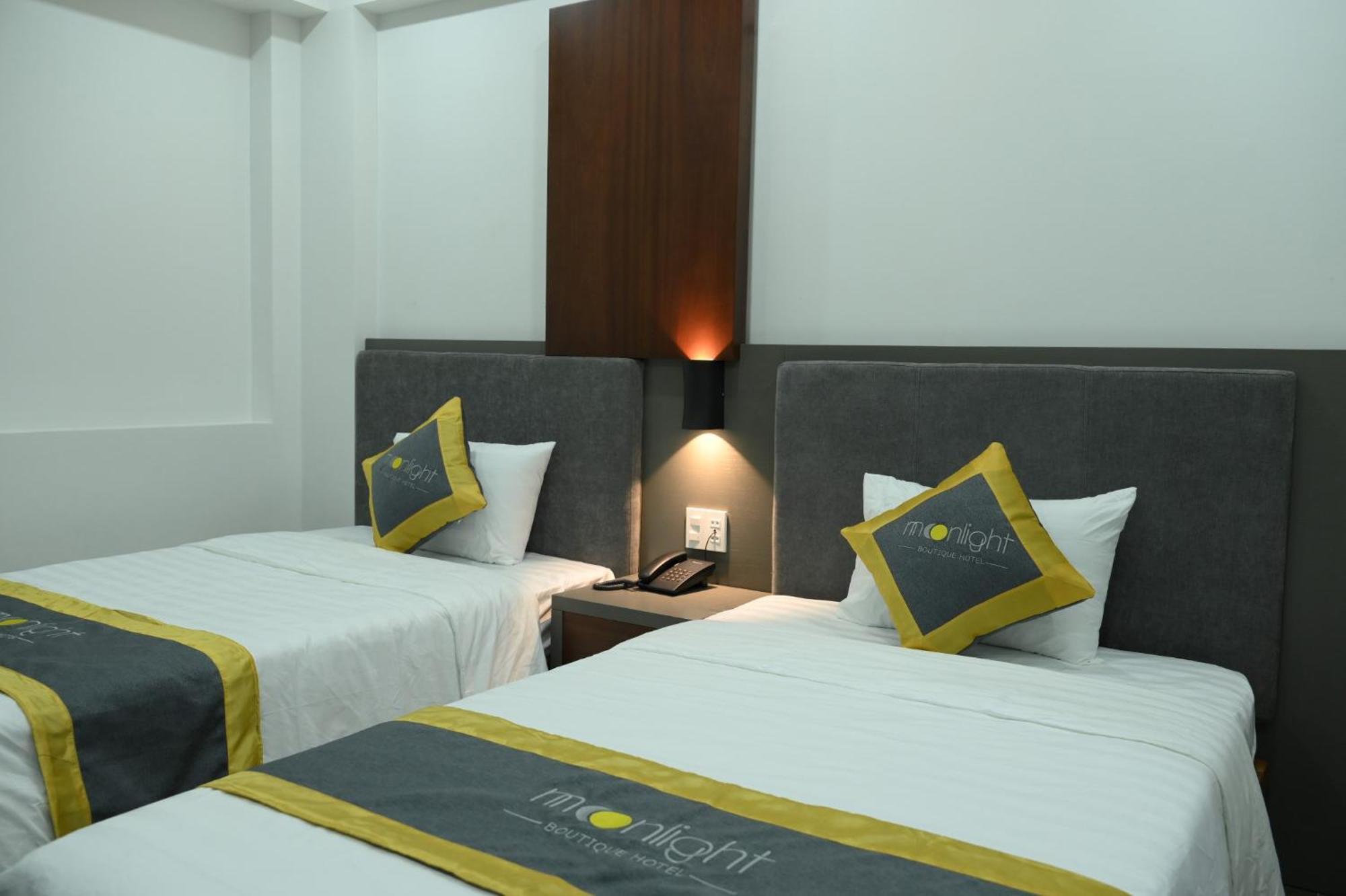 Moonlight Boutique Hotel Hue Exterior photo